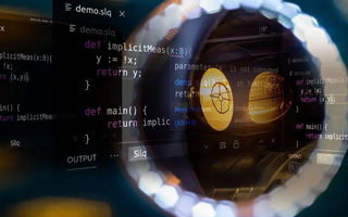 泰兴 ,php声明和调用变量的符号是什么？